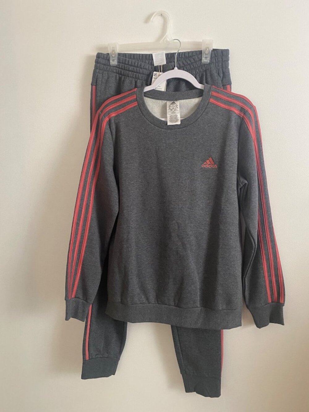 Adidas Women's Grey & Pink Tracksuit Set Size M/L Crewneck Sweatshirt & Joggers